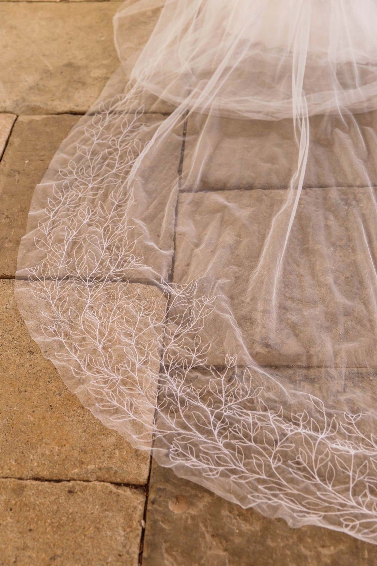 Custom wedding veil, the bespoke veil option